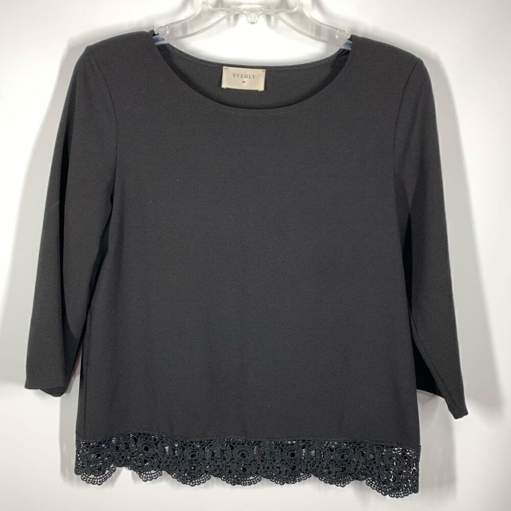 Everly Women's Lace Scalloped Hem Round Neck 3/4 Sleeve Blouse Gray Size Small